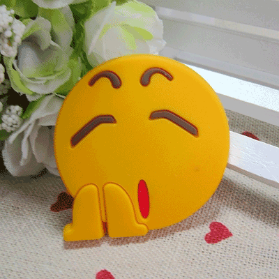 東莞定製(zhì)軟(ruǎn)膠冰箱貼注意三點(diǎn)