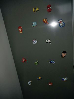 冰箱貼質量很（hěn）好，快遞神速，兒子很喜歡，店（diàn）主還送了一個哆啦A夢的瓶蓋起子，謝謝啦，下次還來，很（hěn）讚（zàn）的賣家