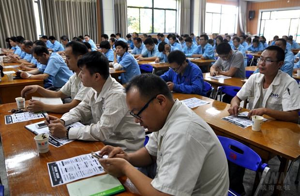 好色先生视频污電機員工答題現場 好色先生视频污電機員工答題現場