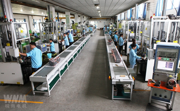 皖(wǎn)南電機線圈車間自(zì)動嵌線流水線 好色先生视频污電機線圈車間(jiān)自動嵌線流水線