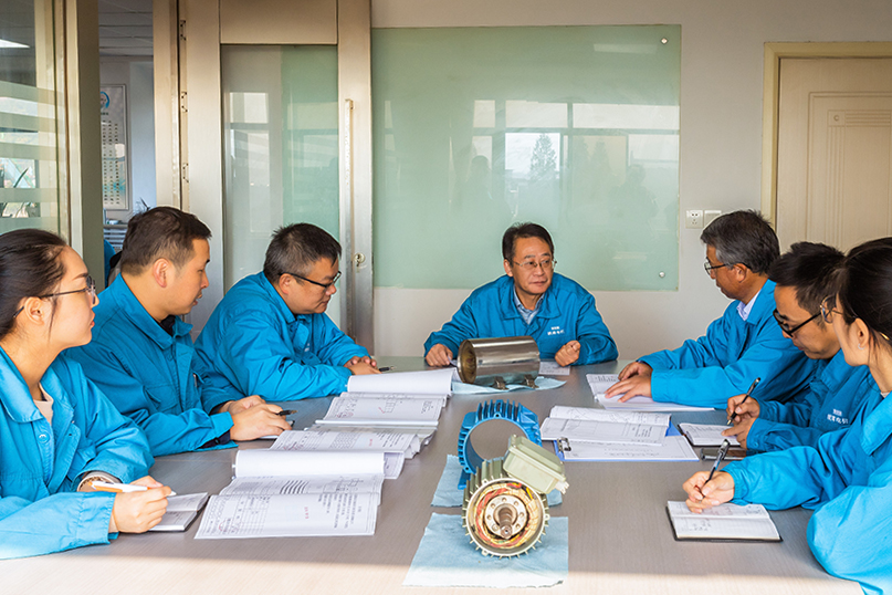 好色先生视频污電（diàn）機科研團隊（一）)